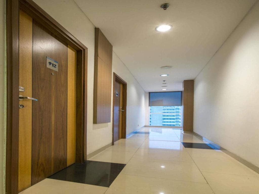 Hotel 88 Grogol By Wh Jakarta Eksteriør billede