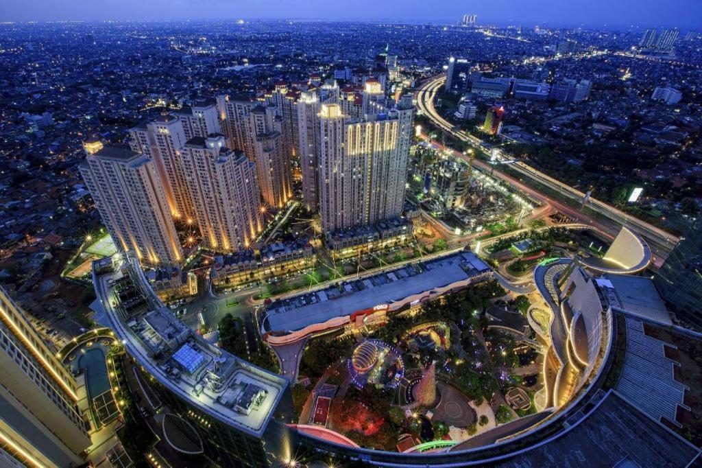 Hotel 88 Grogol By Wh Jakarta Eksteriør billede